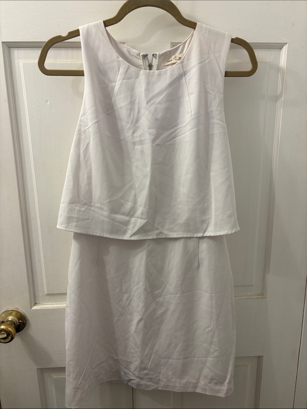 White Layered Sleeveless Dress - Classic Women's Dress size medium